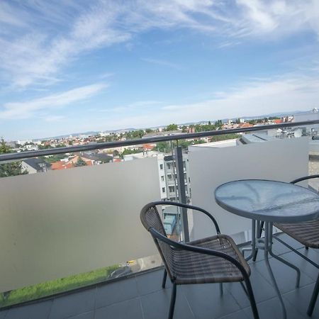 Apartmán Centroom Piest'any Exterior foto